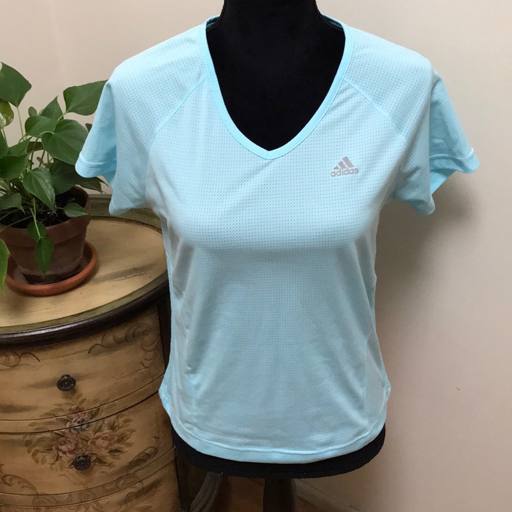 Adidas climalite tee size medium